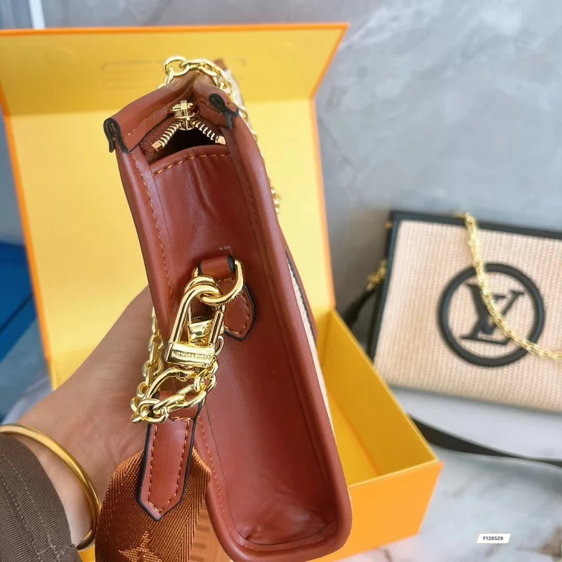 Chain Clutch Bag