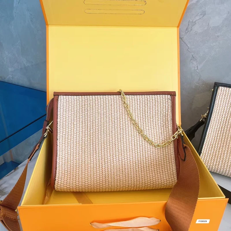 Chain Clutch Bag