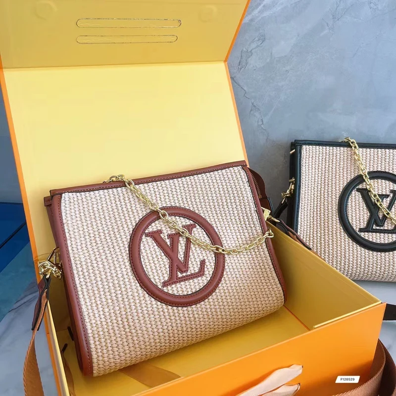 Chain Clutch Bag