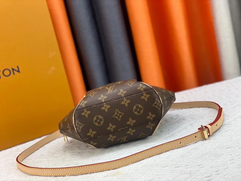 Louie Oval Bag