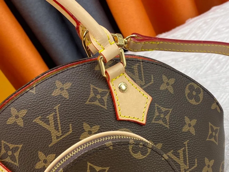 Louie Oval Bag