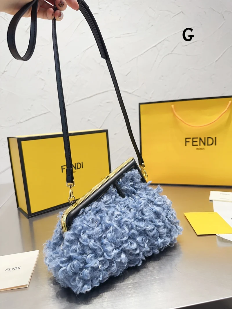 Fluffy FIFI Bag