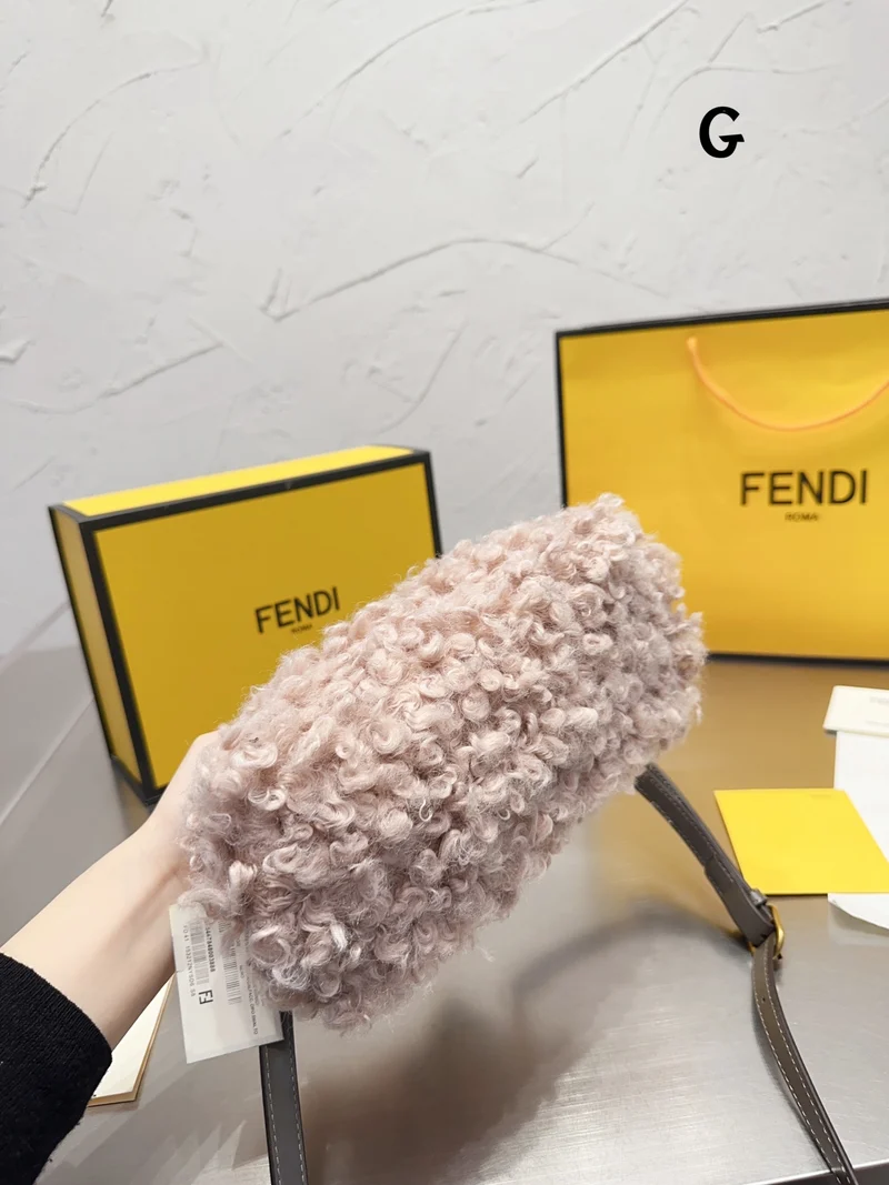 Fluffy FIFI Bag