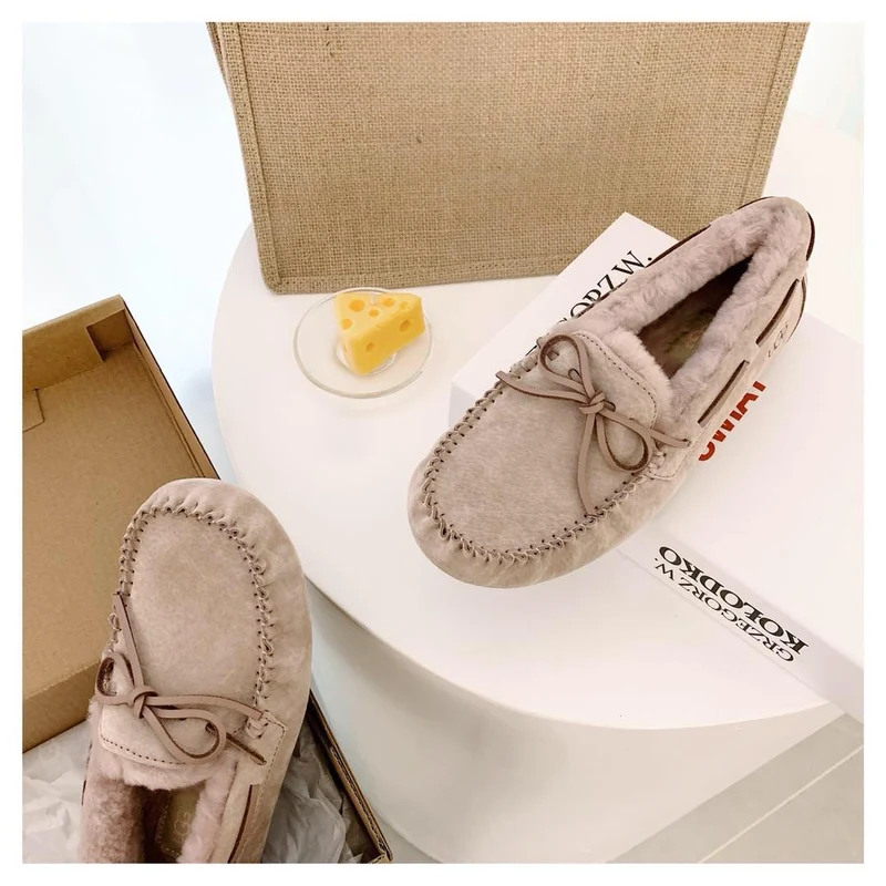 Bow Ugg Slippers