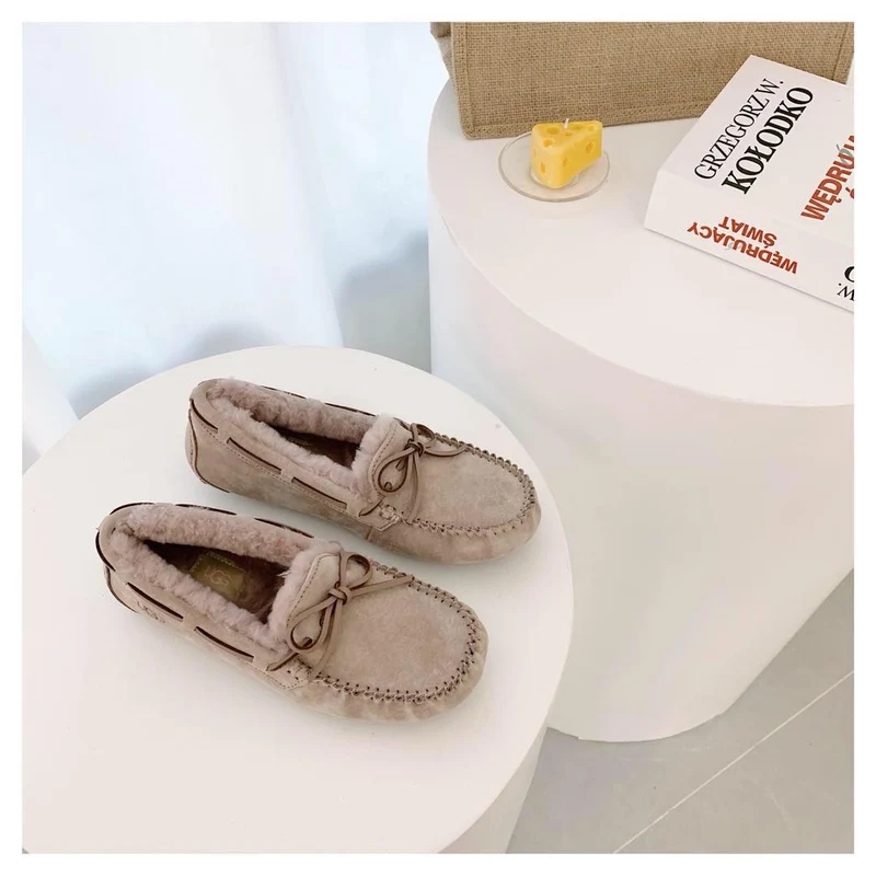 Bow Ugg Slippers