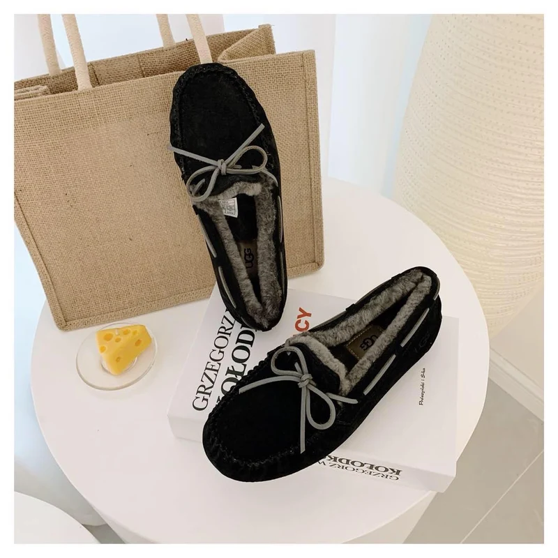Bow Ugg Slippers