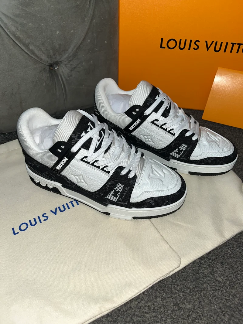 Black & White Trainers