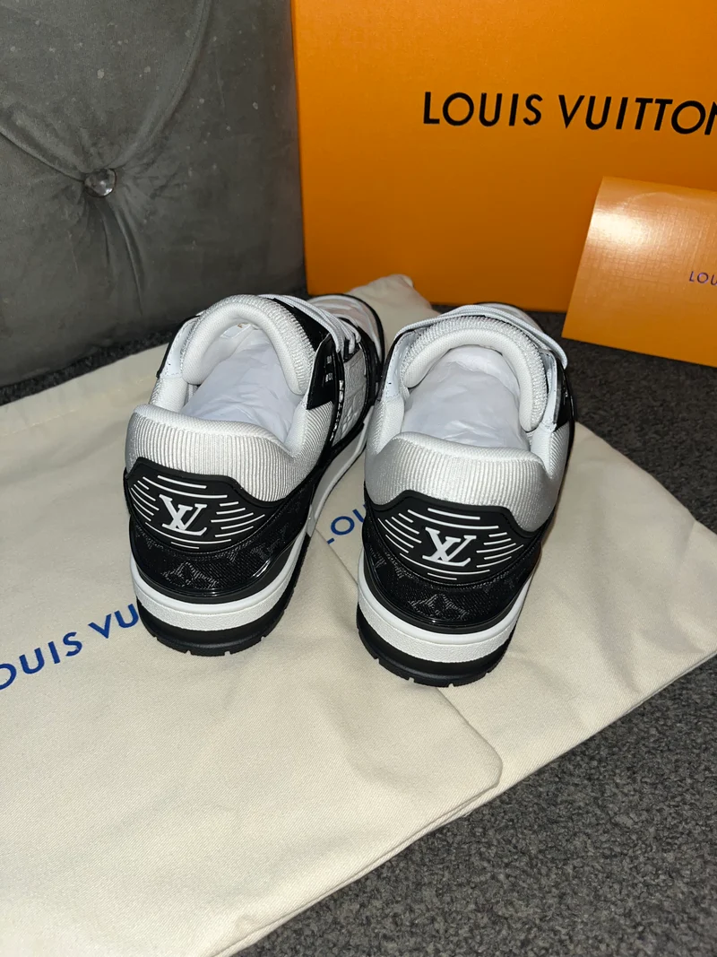 Black & White Trainers