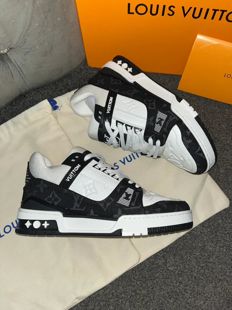 Black & White Trainers