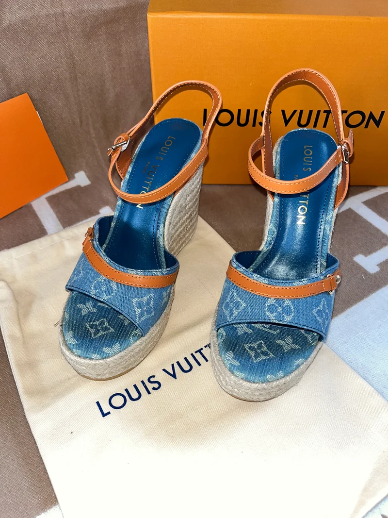 Jean Wedges