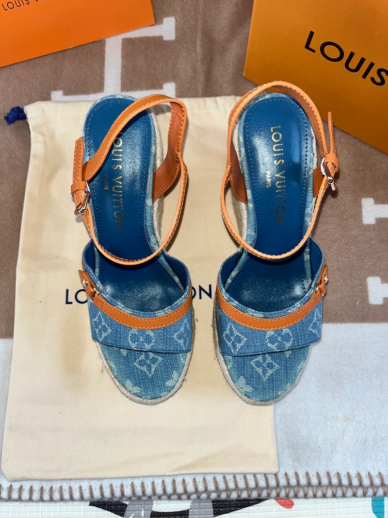 Jean Wedges