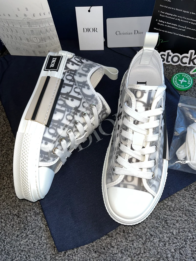 Low Paris Trainers
