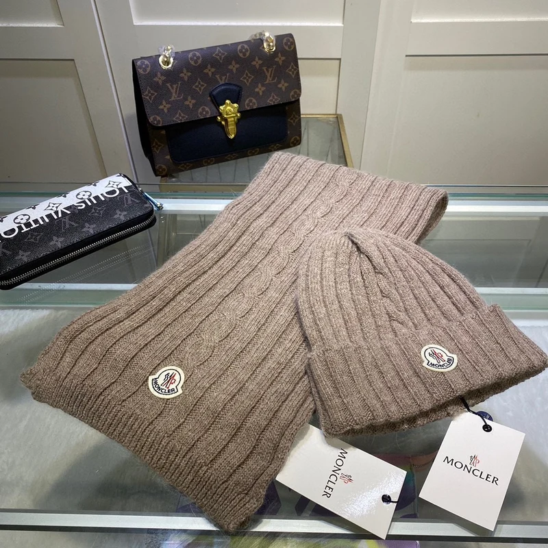 Hat & Scarf Set