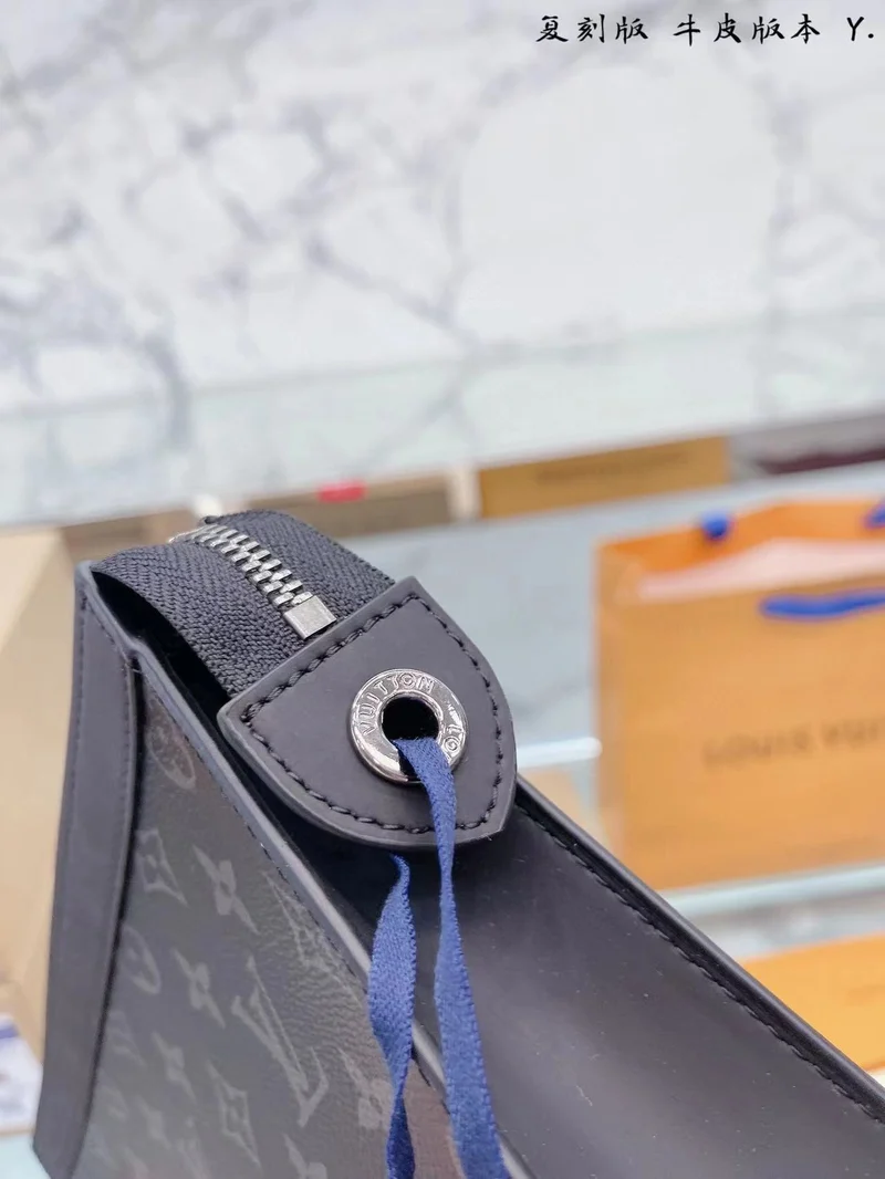 Black Pouch