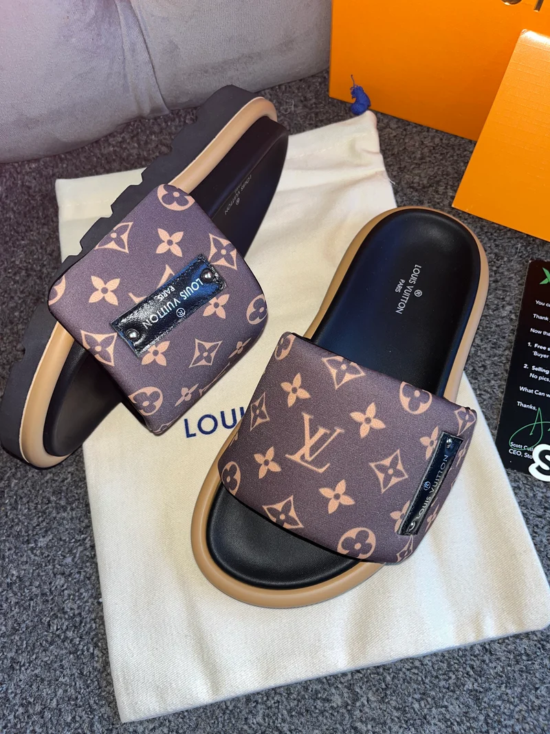 Pillow Sliders Original