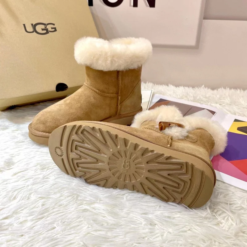 Plain Boots