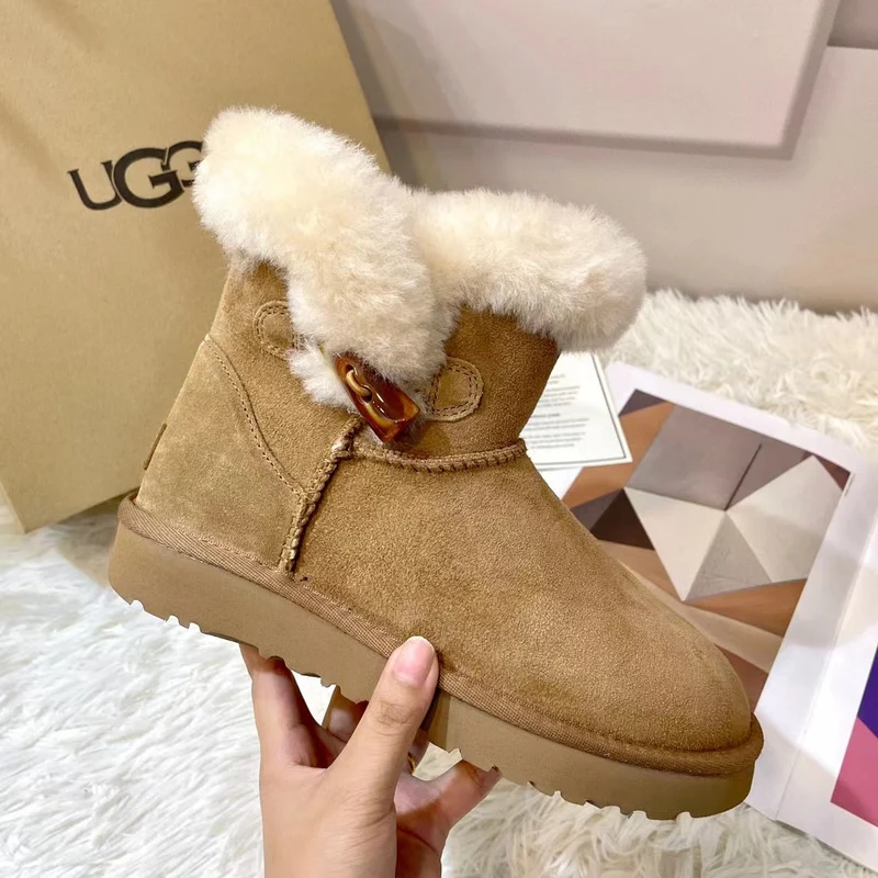 Plain Boots