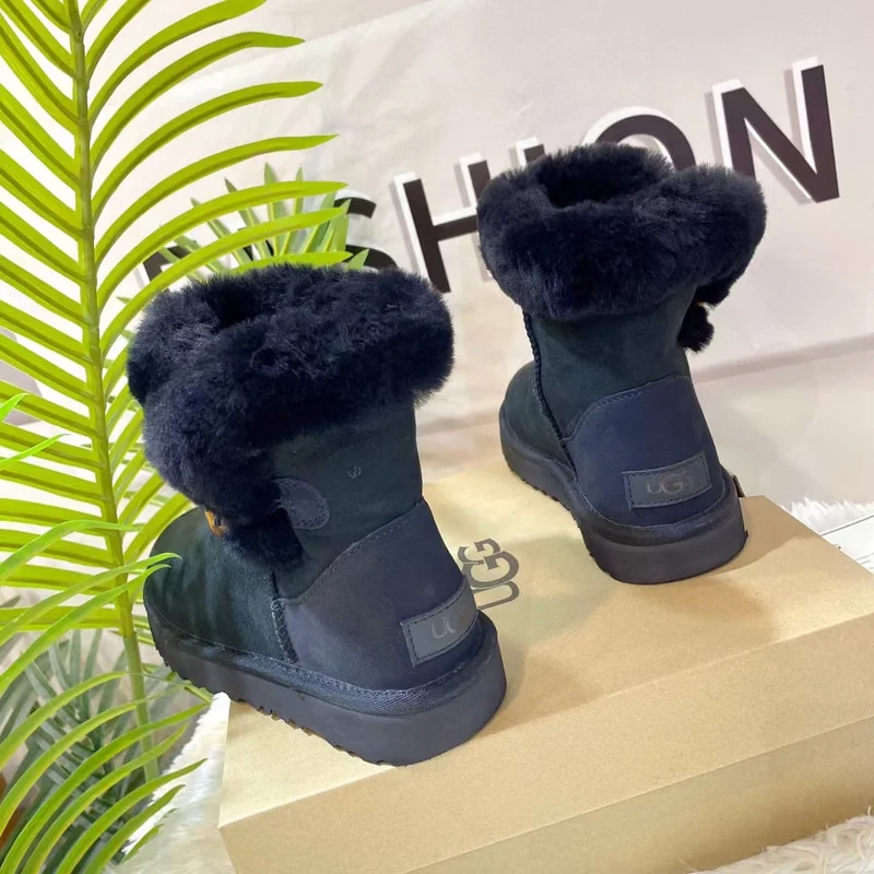 Plain Boots