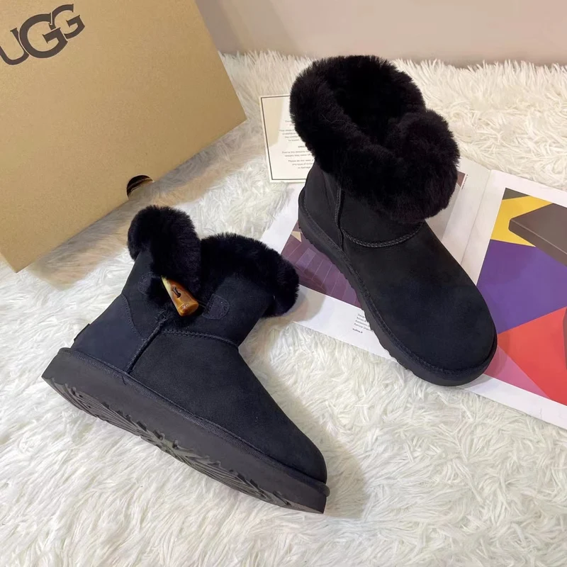 Plain Boots