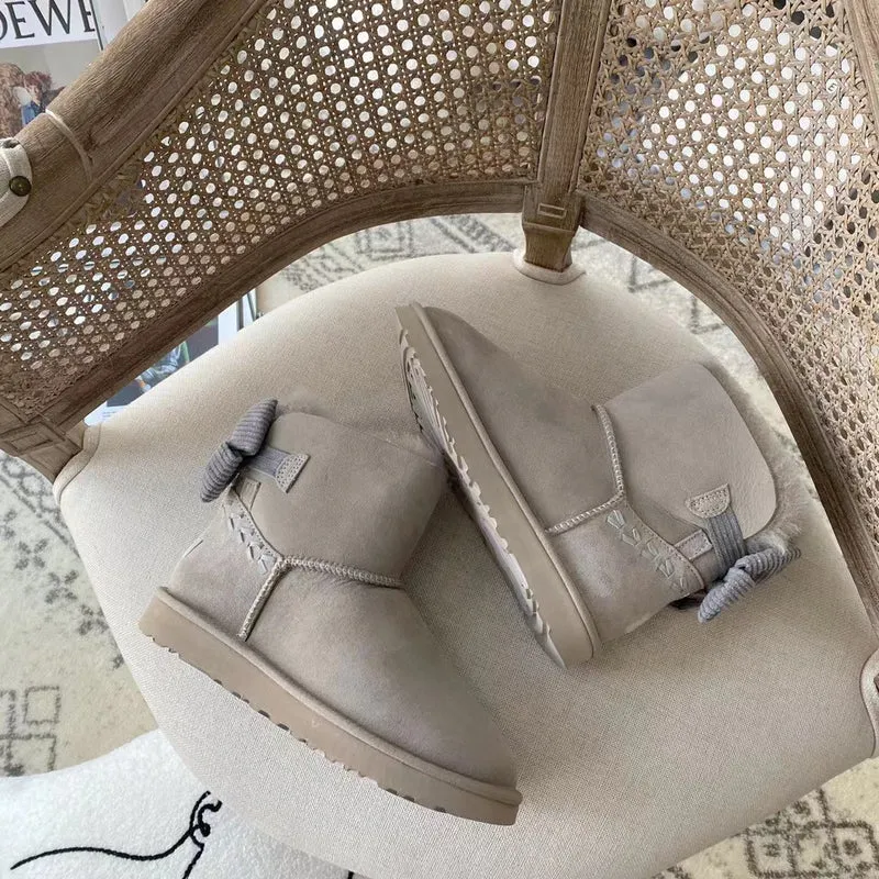 Bow Boots