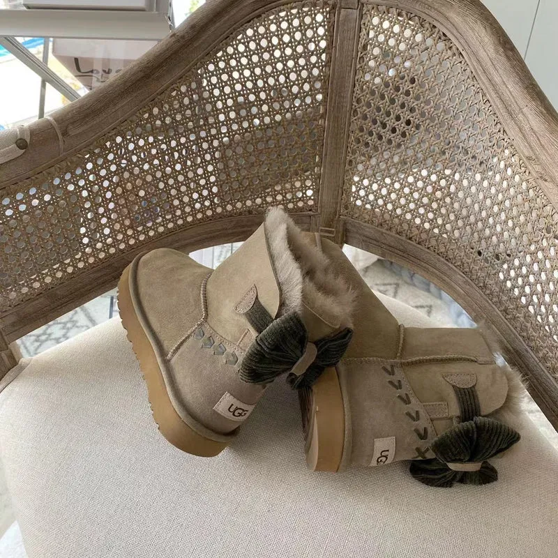 Bow Boots