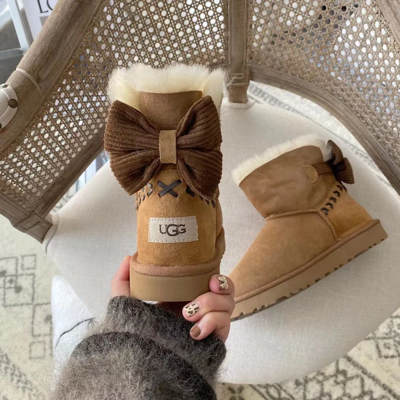 Bow Boots