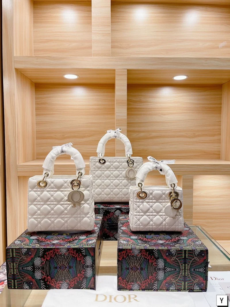 Lady Leather Bag