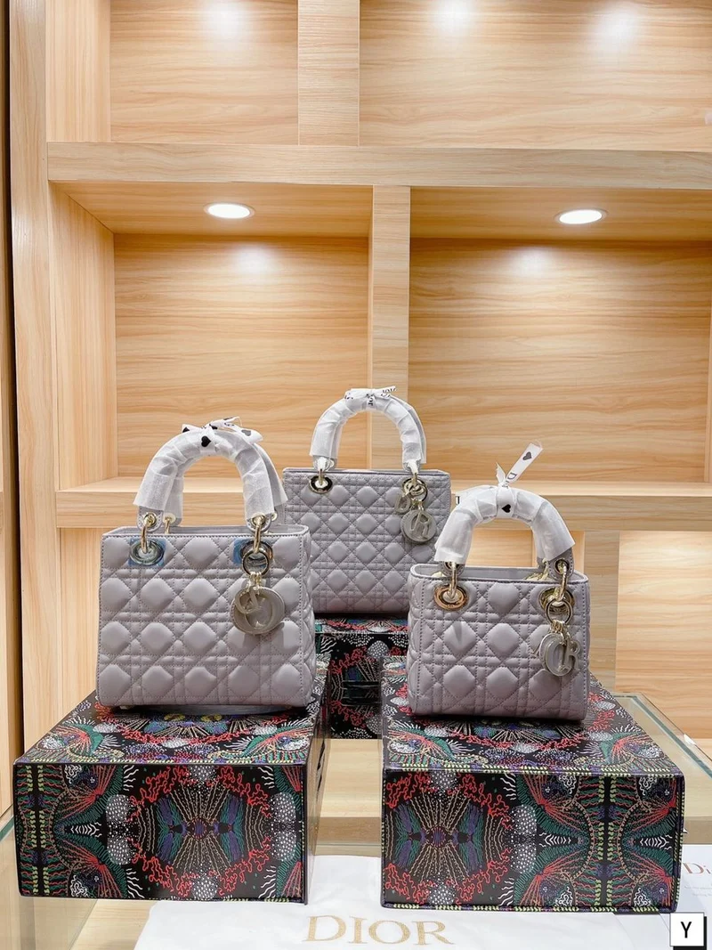 Lady Leather Bag