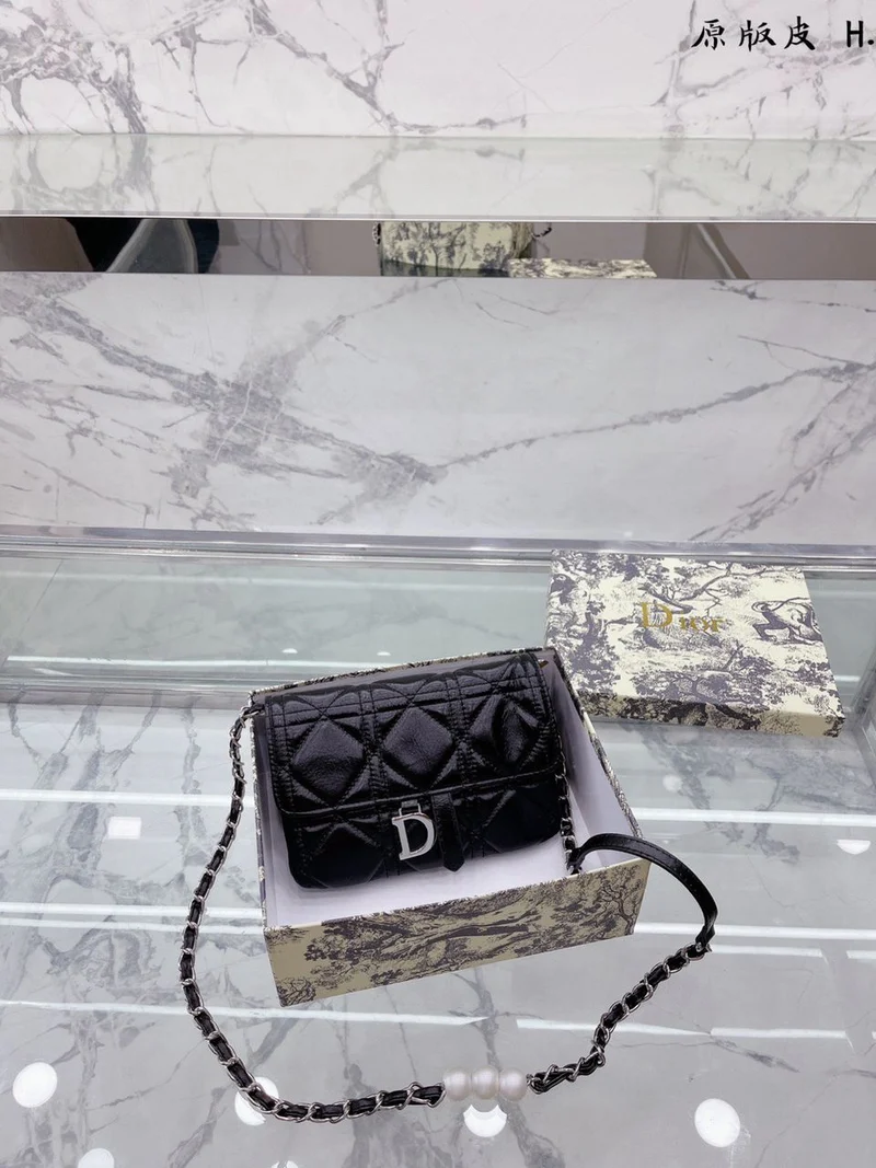 D Leather Bag