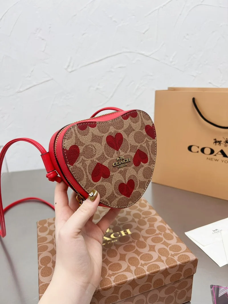 Heart Shoulder Bag