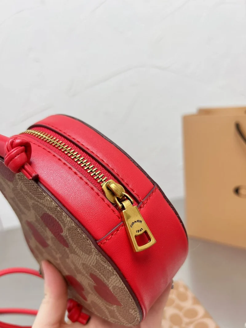 Heart Shoulder Bag