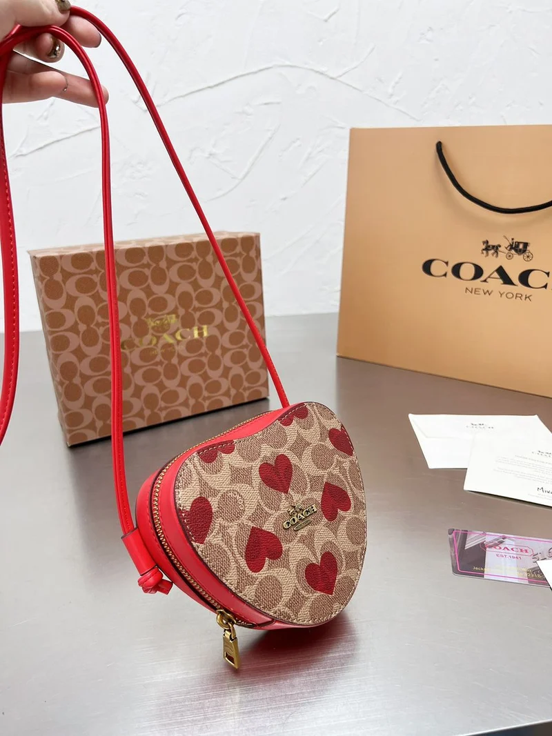 Heart Shoulder Bag