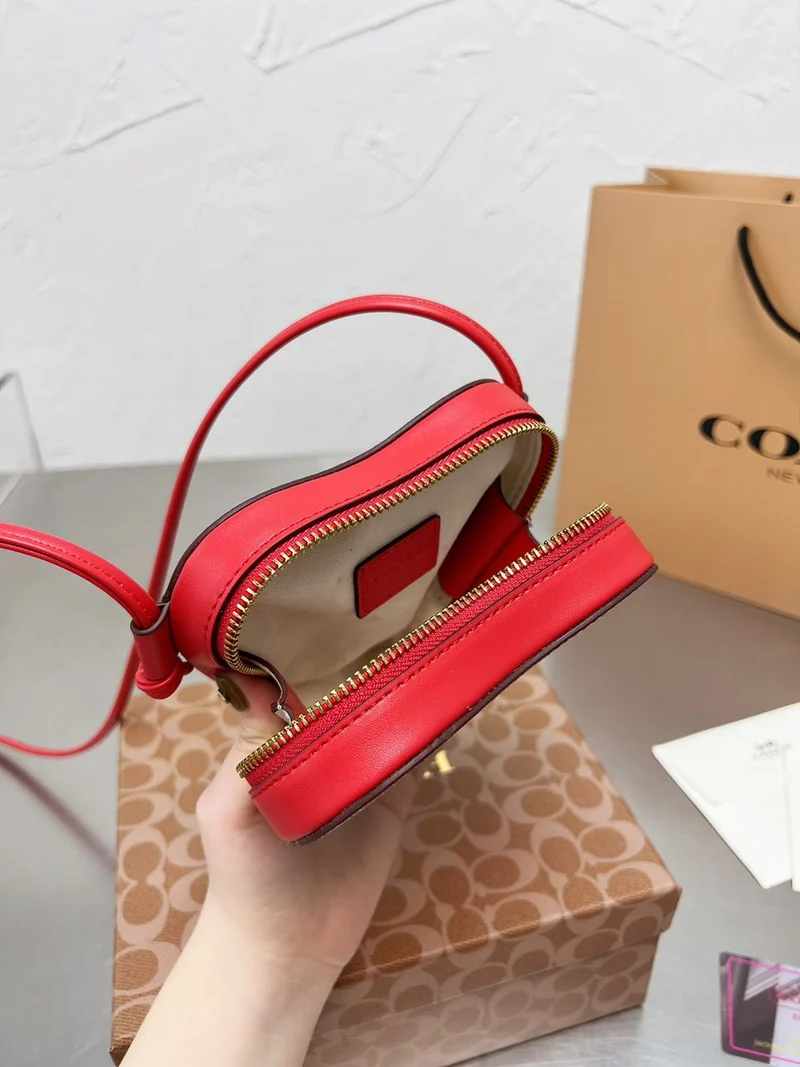 Heart Shoulder Bag