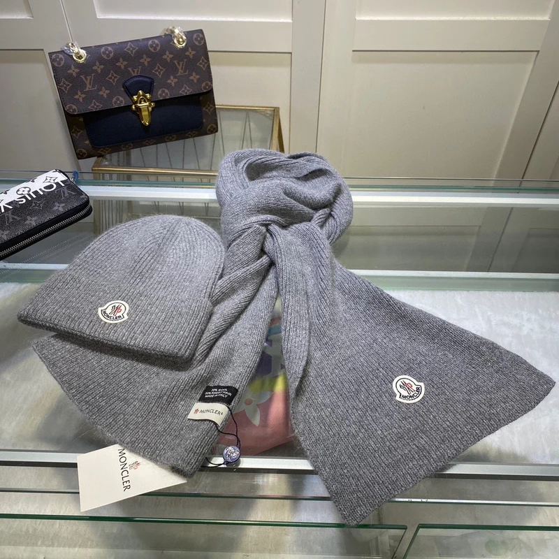 Plain Hat & Scarf Set