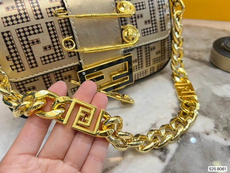 FF X Versus Bag