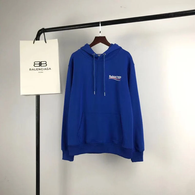 B Hooded Jumper