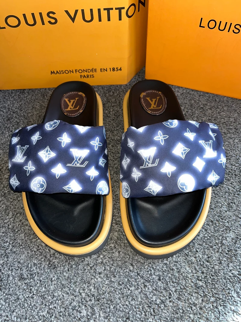 Diamond Elastic Pillow Sliders