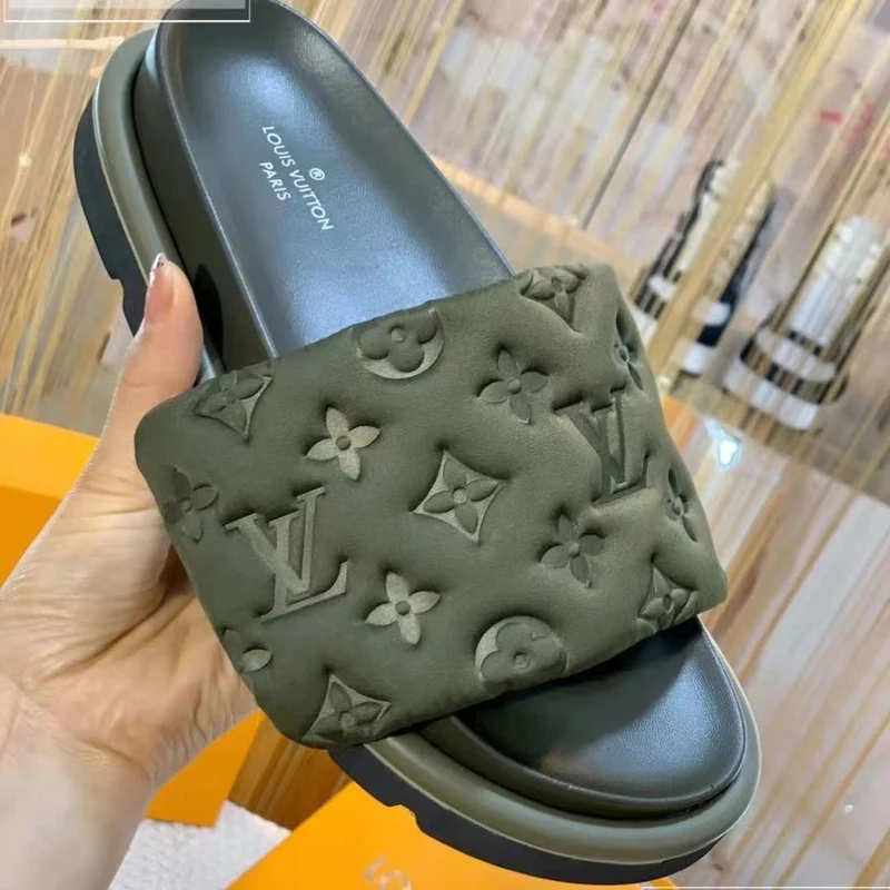 Elastic Suede Pillow Sliders