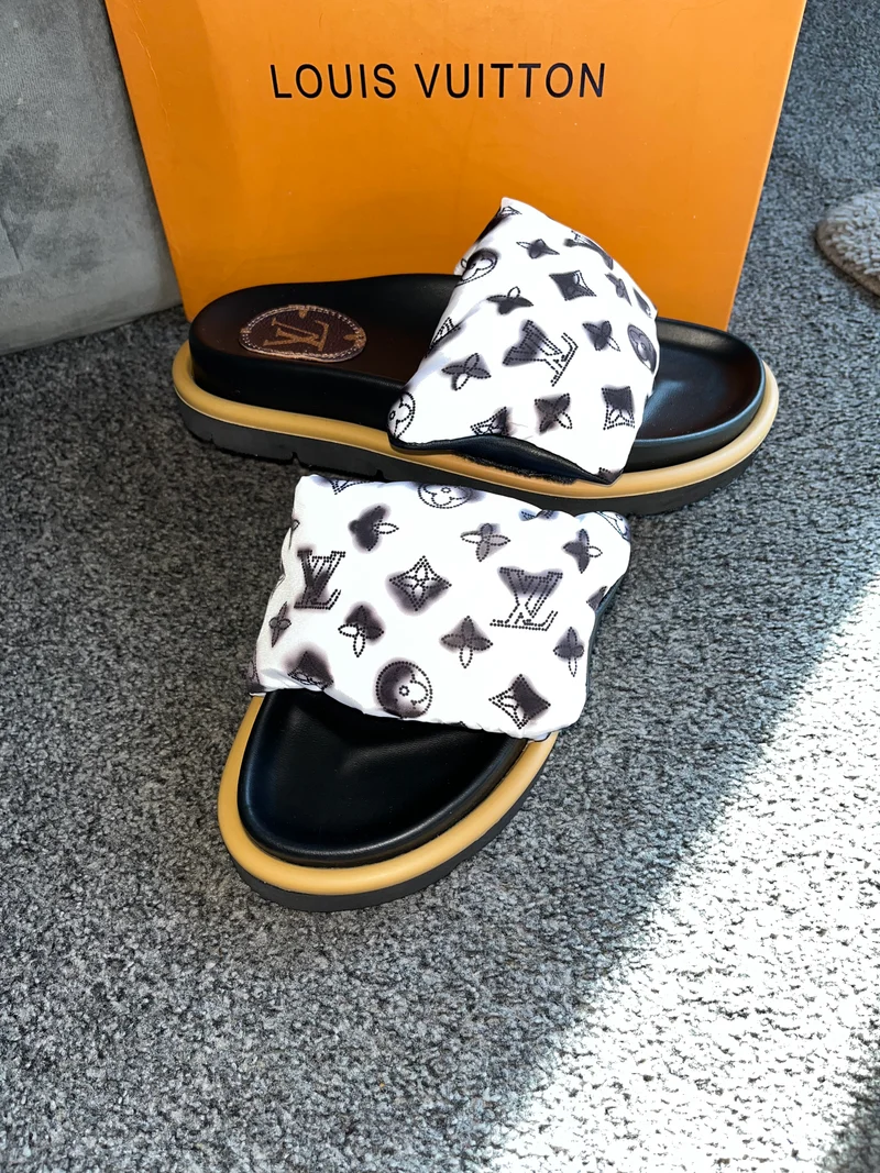 Diamond Elastic Pillow Sliders