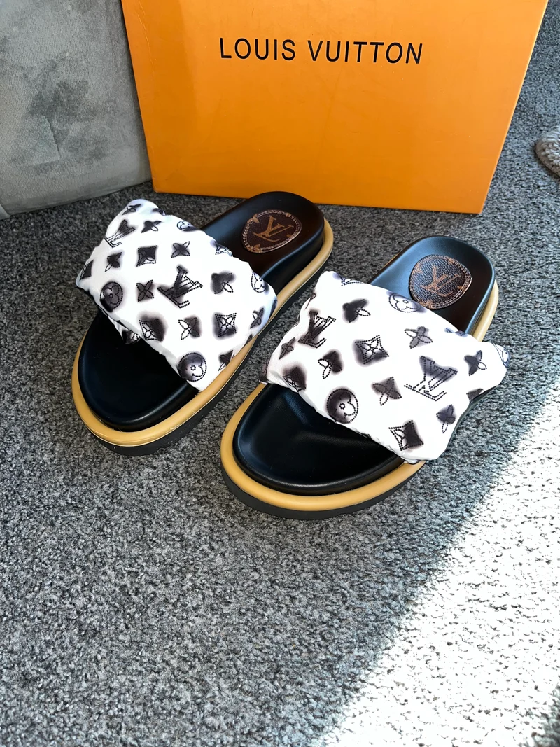 Diamond Elastic Pillow Sliders