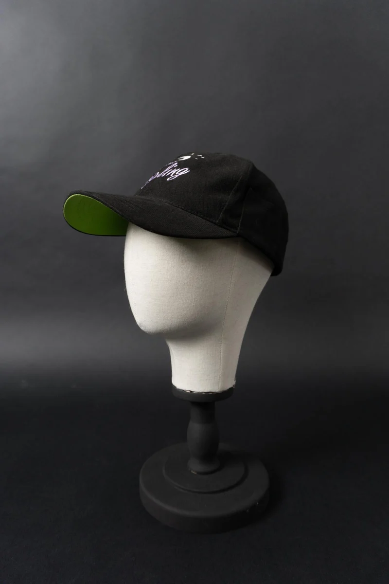 Vintage Kleiner Feigling Cap mit Secret Pocket – schwarze Baseballkappe