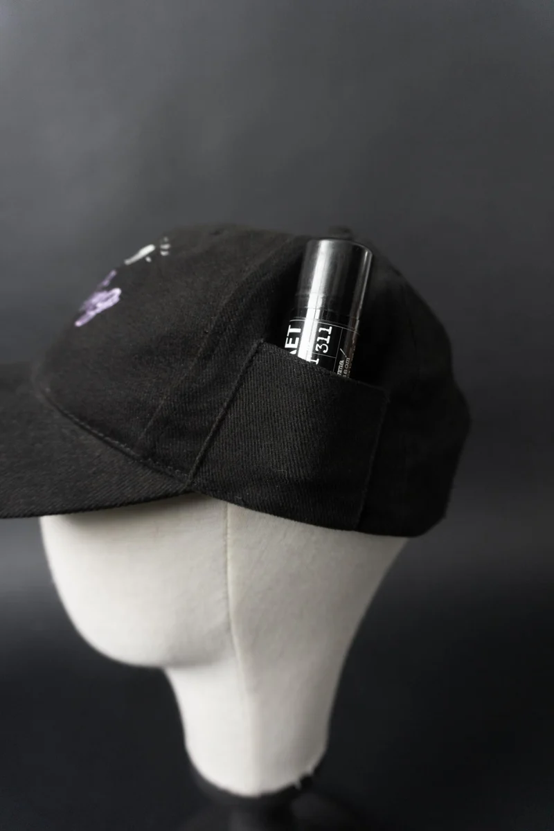 Vintage Kleiner Feigling Cap mit Secret Pocket – schwarze Baseballkappe