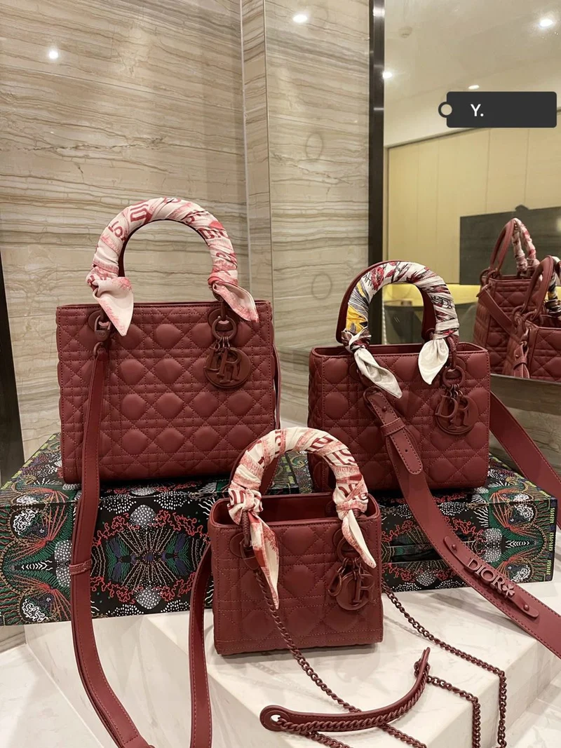 Red Lady Leather Bag