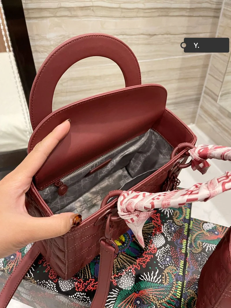 Red Lady Leather Bag