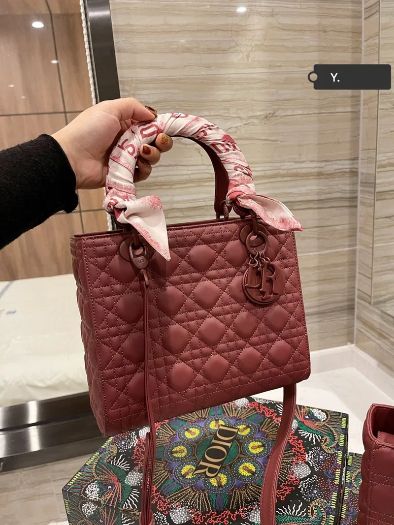 Red Lady Leather Bag