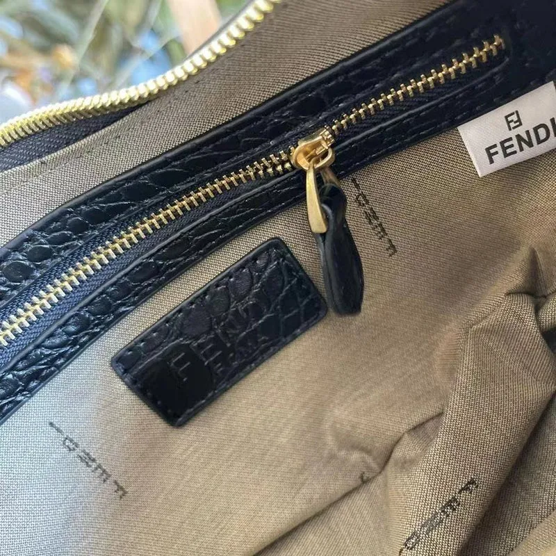 Circle Leather Bag