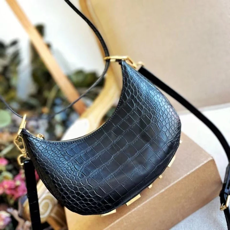Circle Leather Bag
