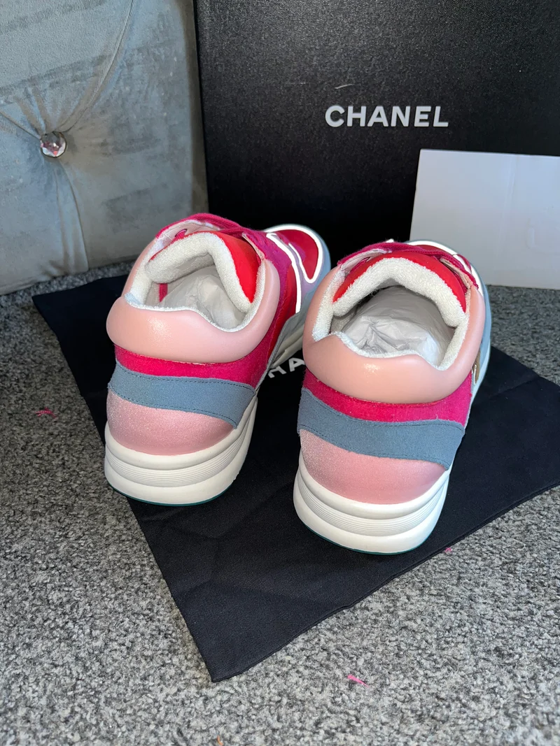 Reflective Colourful C Runner