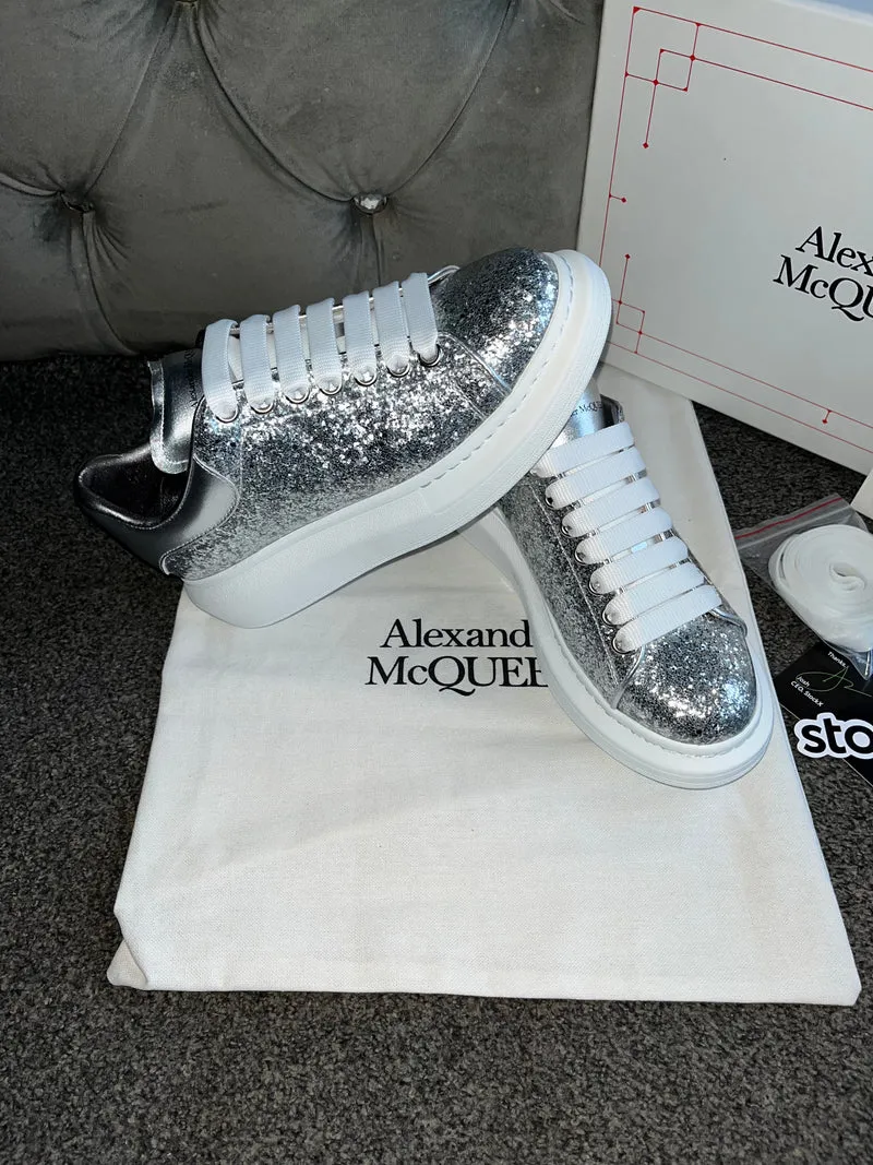 Silver Glittery Queenies