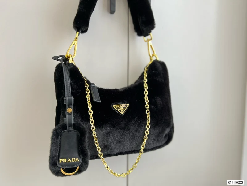 Fluffy P Bag